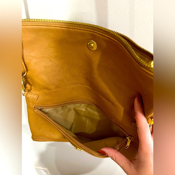 Purse - Picture 6 of 6